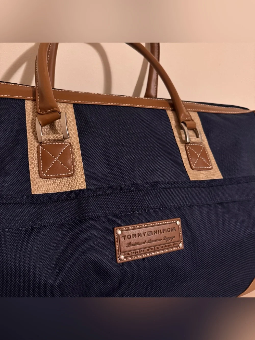 Tommy Hilfiger Navy Tan Leather Canvas Rolling Travel Luggage Duffle Bag 23